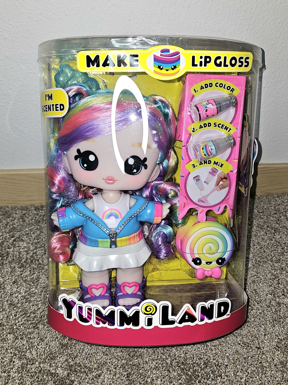 Make Lip Gloss Rainbow Hair Doll - Multicolor